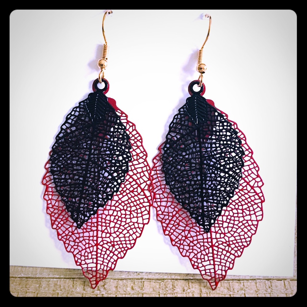 EARRINGS ❣️🖤